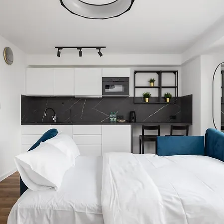 Rondo Radoslawa Comfort Studio ורשה